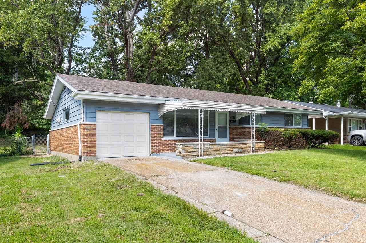 9737 Wendell Dr
