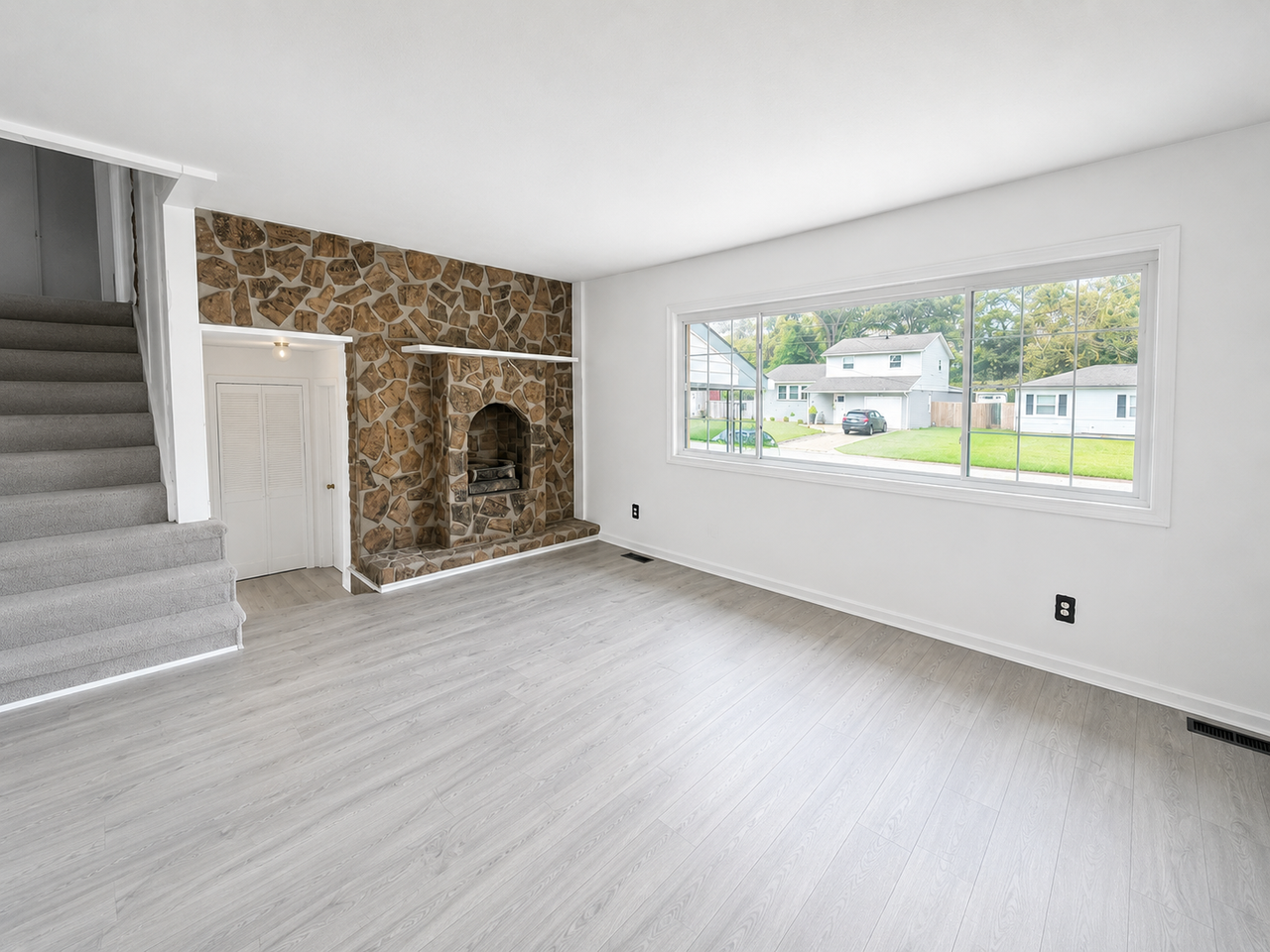 3617 Britt Ter #1 - Photo 3 of 12