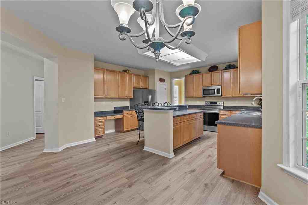 13468 Whippingham Pkwy #1 - Photo 6 of 38