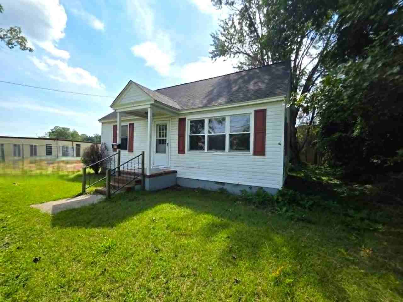 810 Snow Hill Rd #1 - Photo 2 of 18