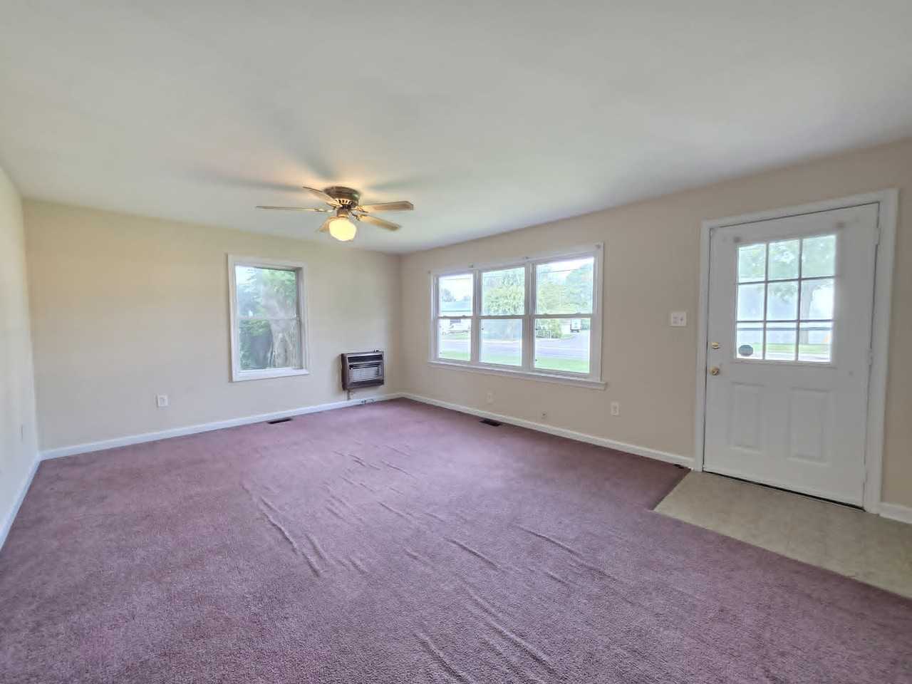 810 Snow Hill Rd #1 - Photo 5 of 18