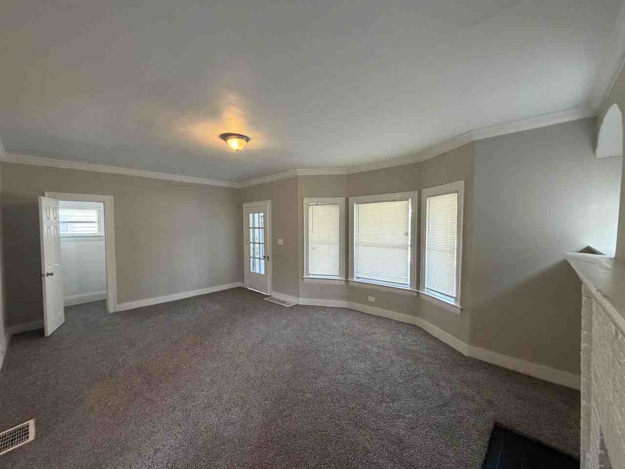 3346 E 134th St - Photo 2 of 16