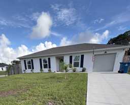1207 Waffle St Se #1 - Photo 1 of 1
