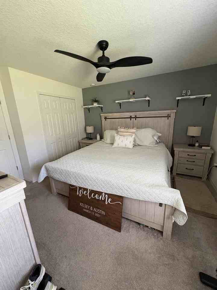 1207 Waffle St Se #1 - Photo 6 of 8