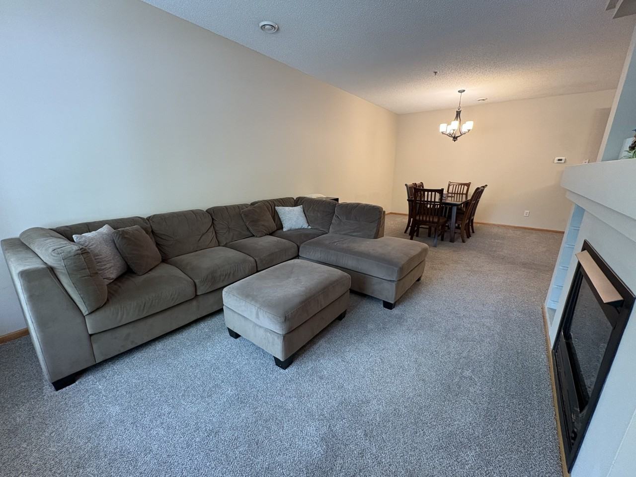 714 Maple Hills Dr #C - Photo 4 of 17
