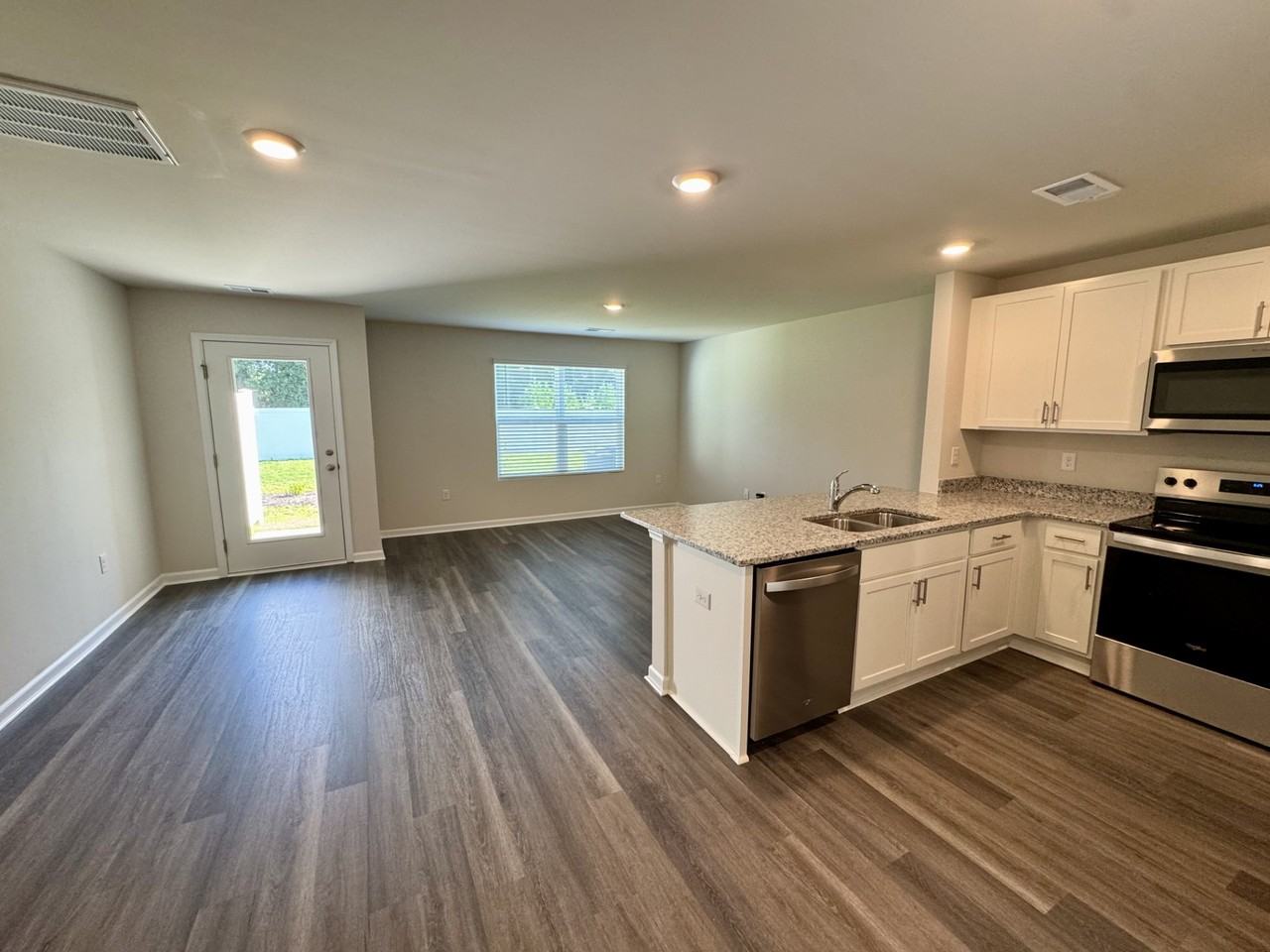 405 Gemstone Blvd - Photo 2 of 18