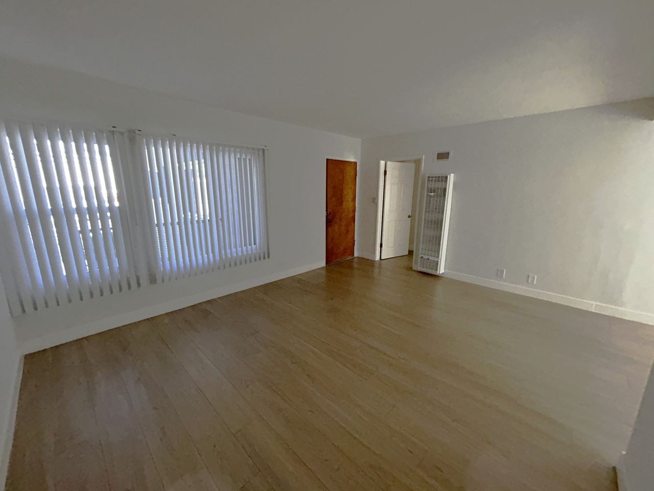 803 Crenshaw Blvd #005 - Photo 5 of 20