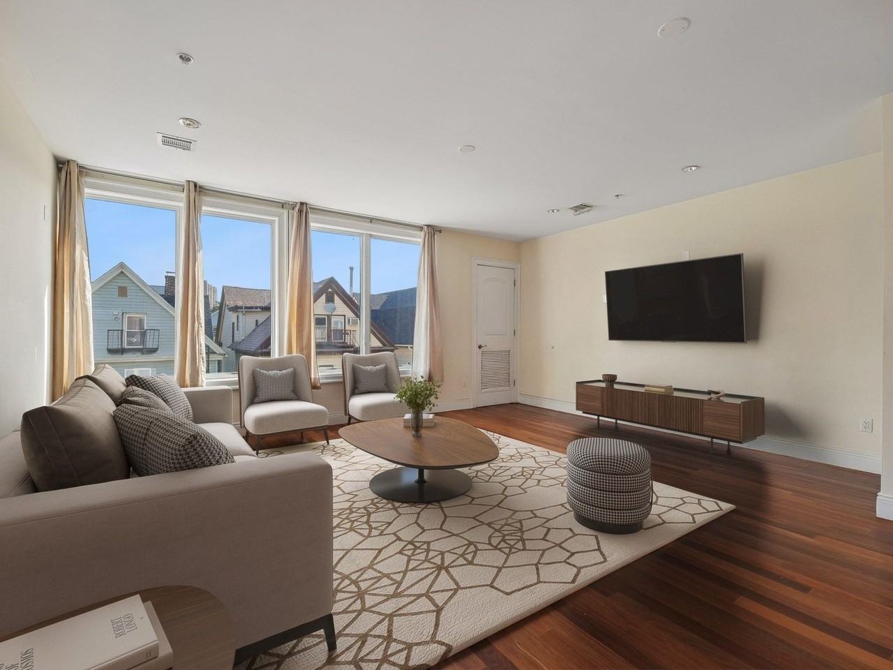 34-40 48th St - Photo 3 of 4