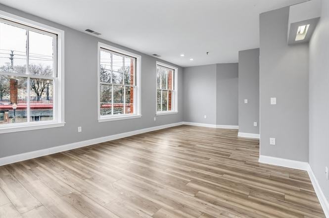 80 Wingate St - Photo 2 of 12