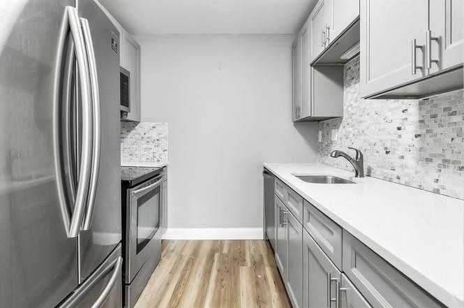 80 Wingate St - Photo 4 of 12