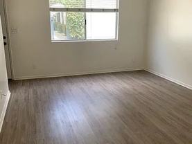 251 Mathilda Dr - Photo 1 of 1