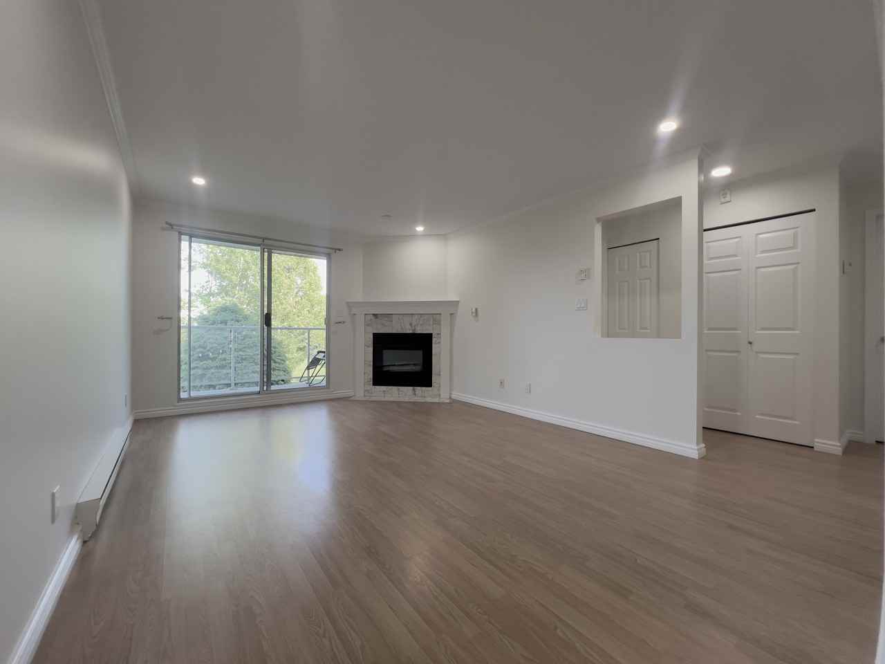 198 St & 64 Ave #211 - Photo 5 of 21