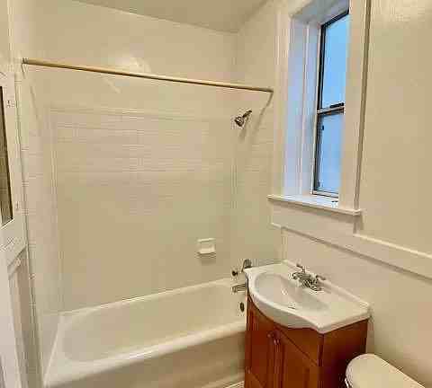 2715 Cabrillo St #208 - Photo 2 of 6