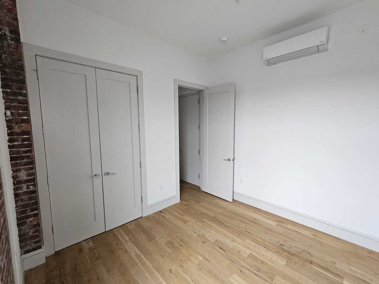 609 Broadway - 6 #6 - Photo 3 of 5