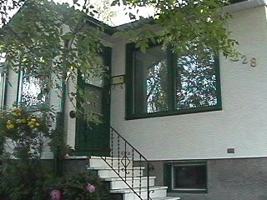 featured image of 228 23 Ave Ne