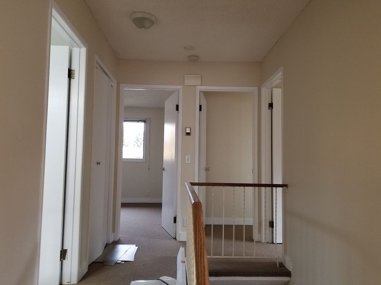 100 Bedford Dr Ne - Photo 5 of 9