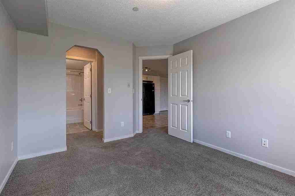 755 - 755 Copperpond Blvd Se - Photo 3 of 13