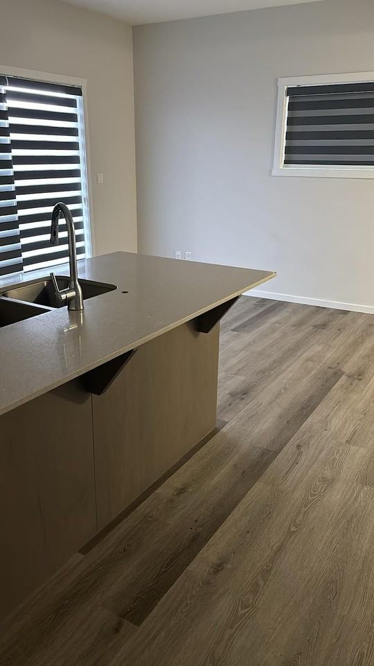 162 Carringford Close Nw - Photo 4 of 11