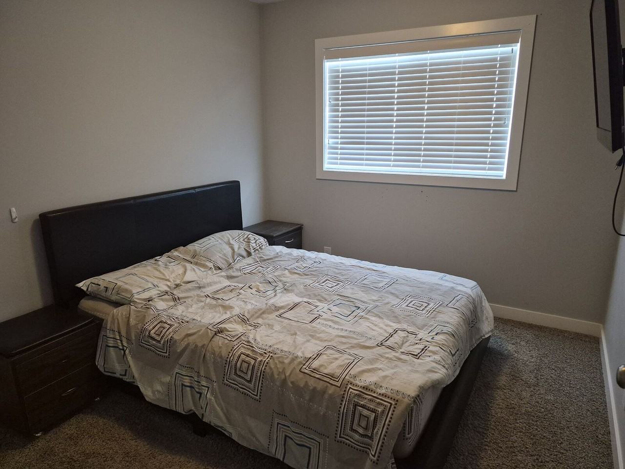105 Hinshaw Dr - Photo 6 of 8