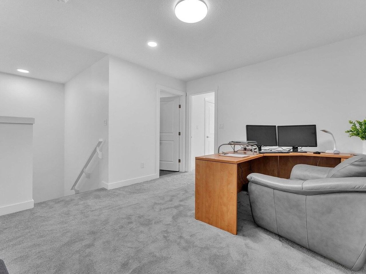 2117 209a St Nw - Photo 7 of 11