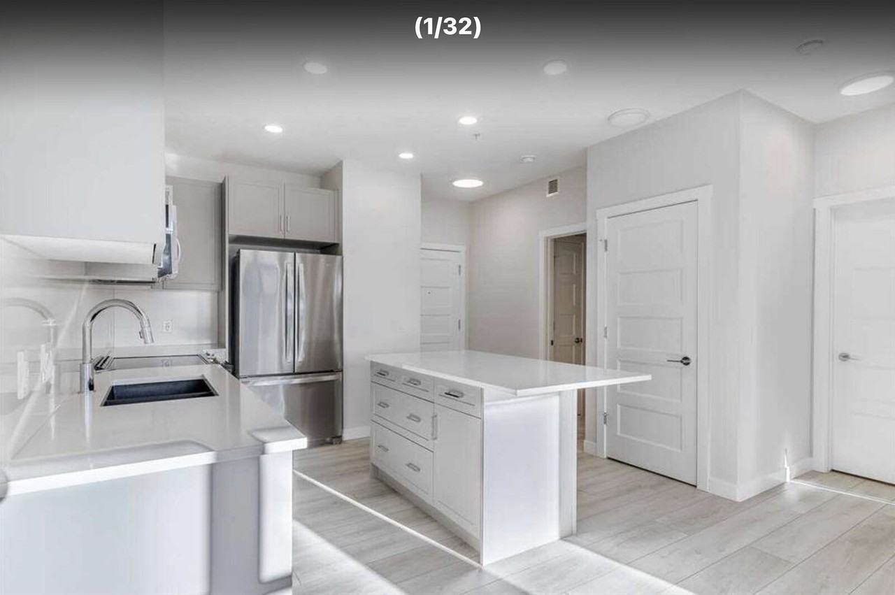 55 Wolf Holw Cres S E - Photo 3 of 25
