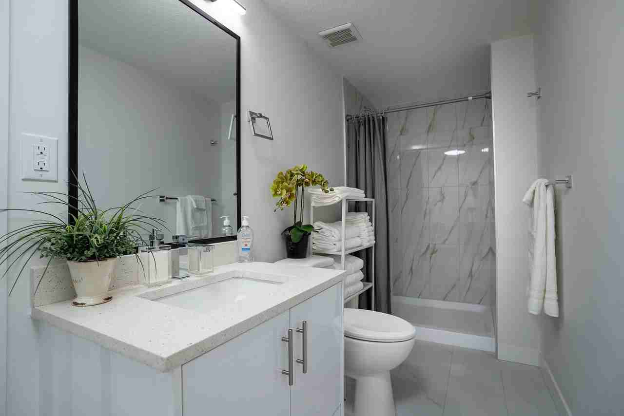 2410 Ashcraft Cres Sw - Photo 4 of 11