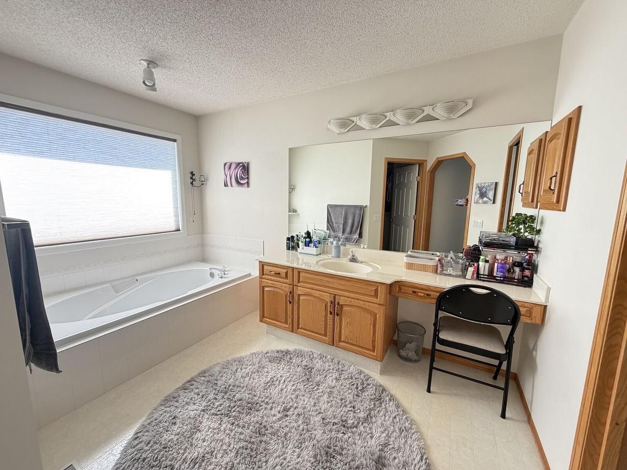 130 Douglasview Rise Se - Photo 7 of 13