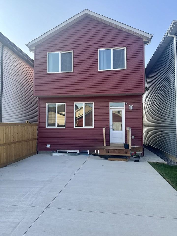 2928 Coughlan Green Sw - Photo 3 of 22