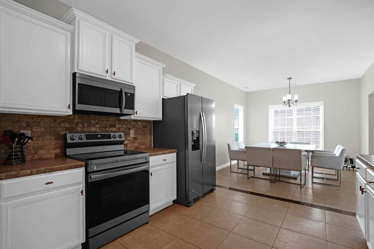 1500 Seabiscuit Dr #1 - Photo 5 of 21