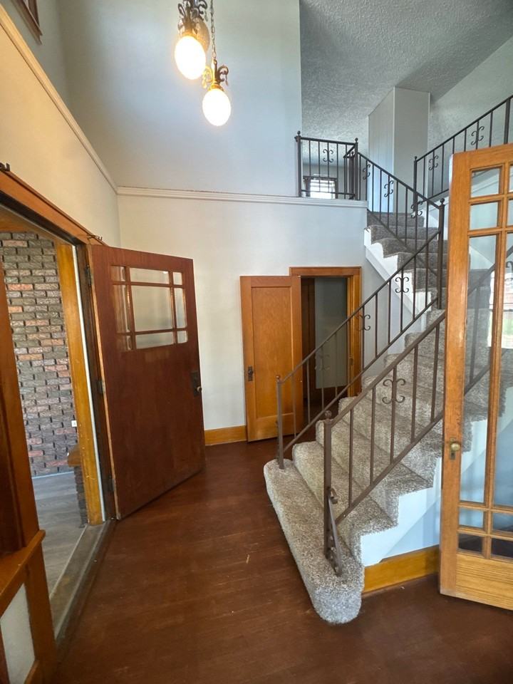 2887 Mary St #1 - Photo 2 of 22