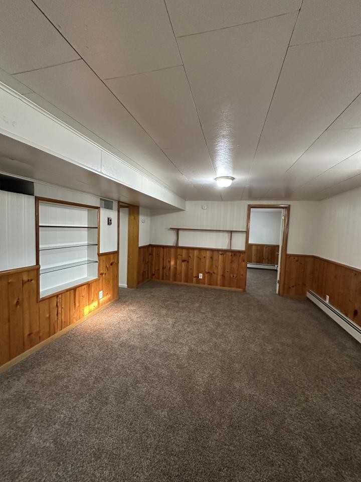 844 1/2 Parkhill Dr #1-2 - Photo 2 of 7