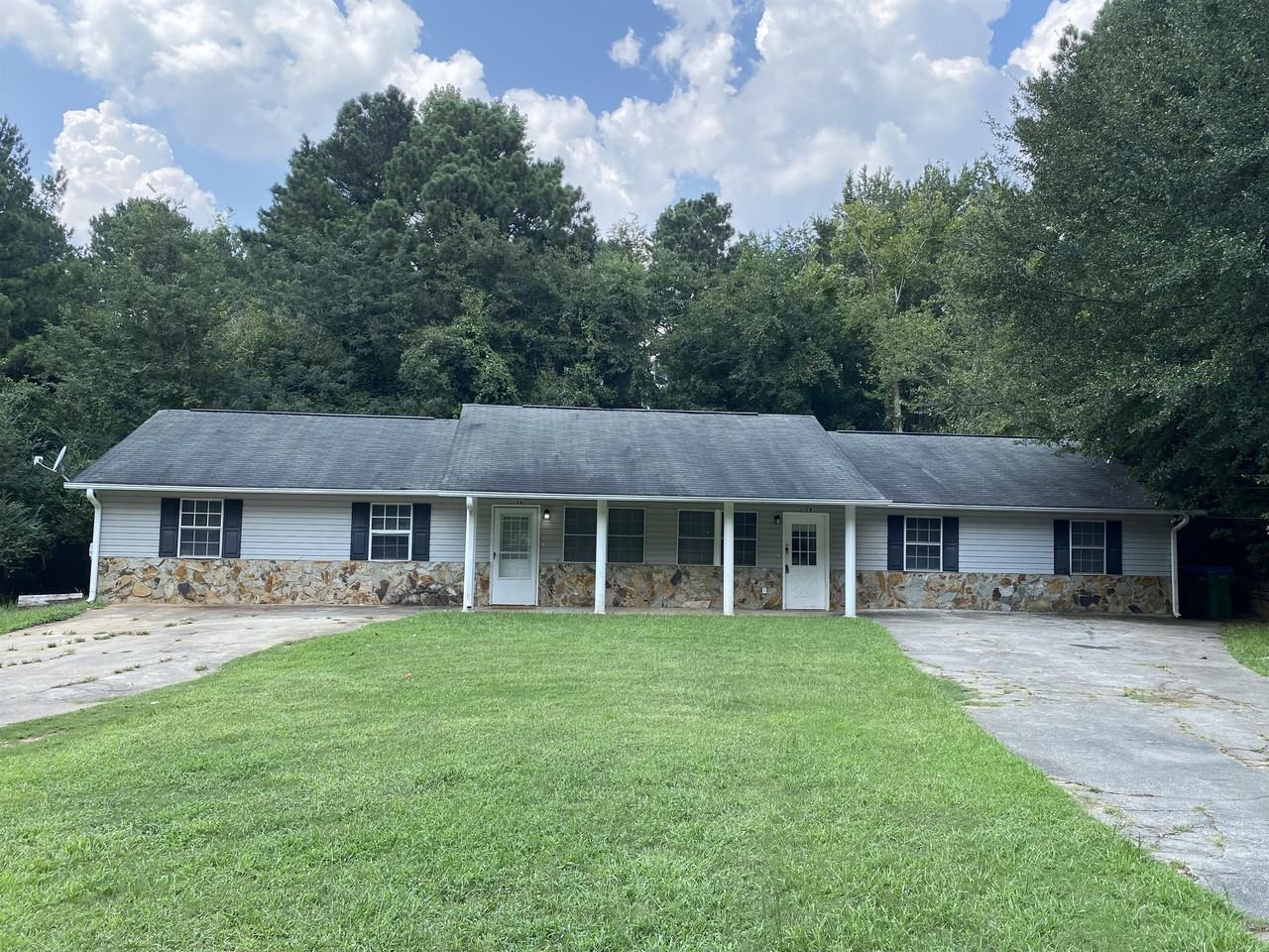 2579 Old Alabama Rd #B - Photo 2 of 18