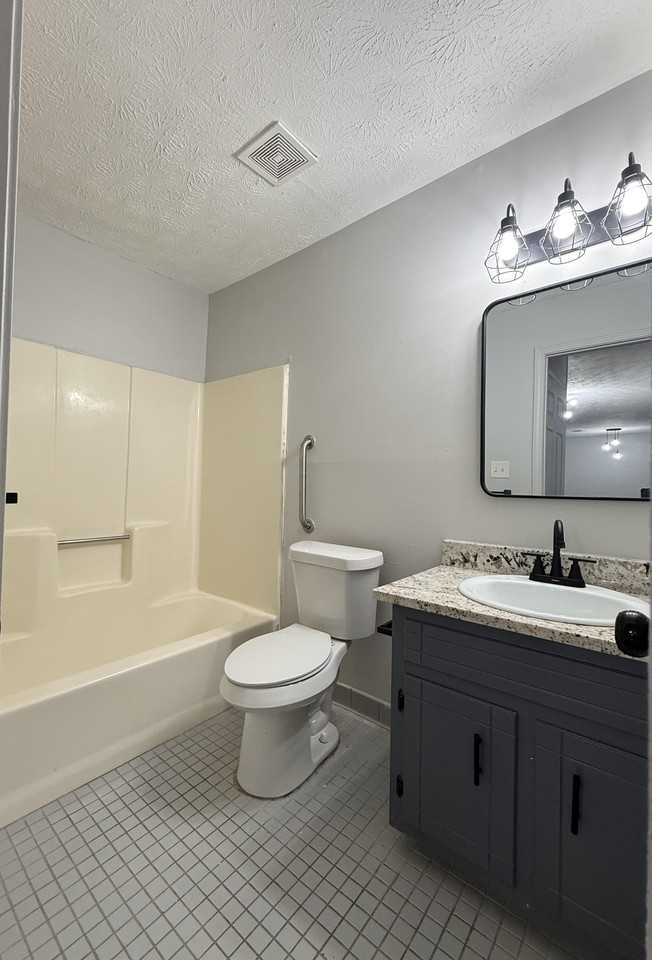 2579 Old Alabama Rd #B - Photo 4 of 18