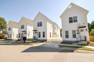 1430 S Dunn Ave #1 - Photo 1 of 1
