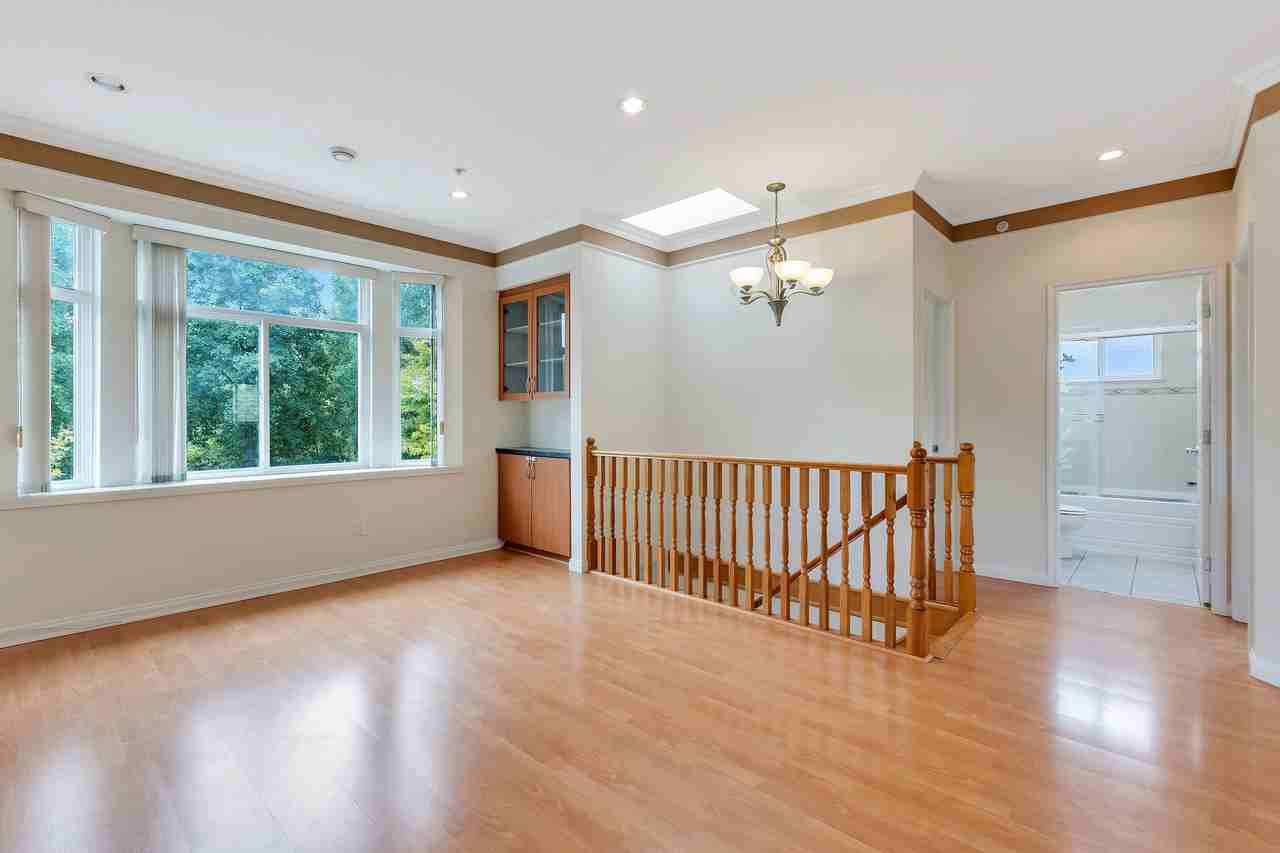 2291 East 12th Avenue #Main - Photo 5 of 23