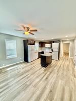 featured image of 222 W Broadway Ave #3