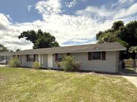 featured image of 536 Briarwood Rd #1