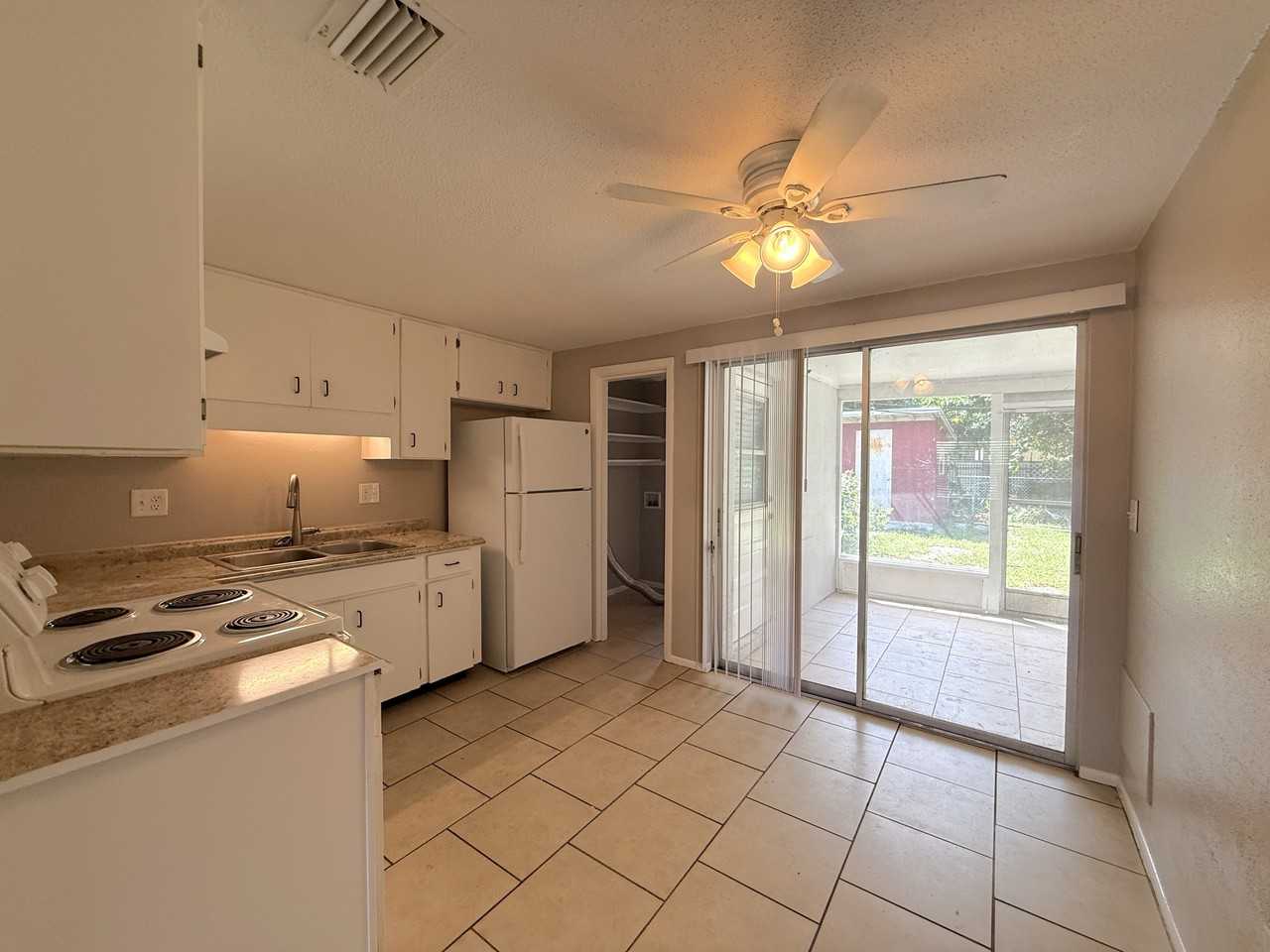 536 Briarwood Rd #1 - Photo 6 of 13