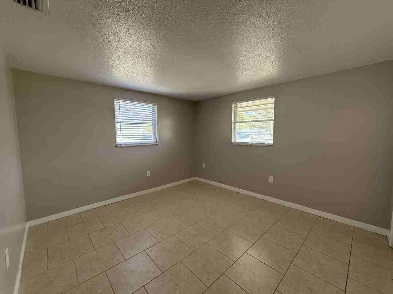 536 Briarwood Rd #1 - Photo 7 of 13