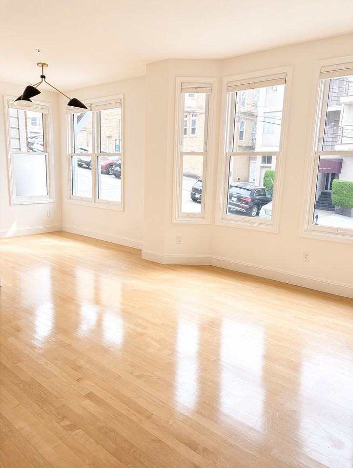 1438 Filbert St #101 - Photo 2 of 12