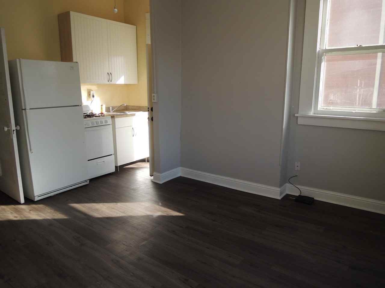 68 N Lincoln St #2 - Photo 3 of 9
