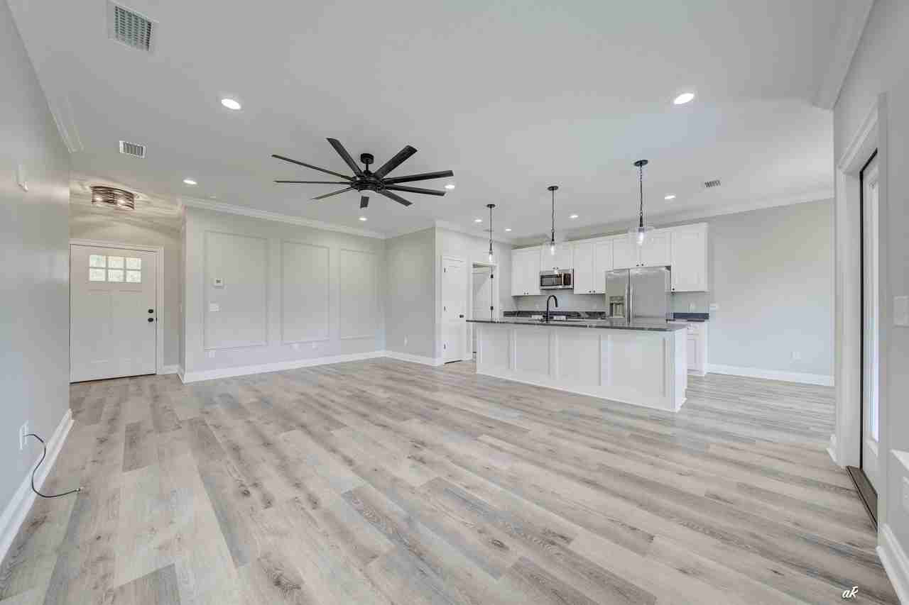 4447 Huckleberry Ln #1 - Photo 4 of 12