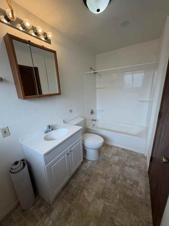 383 2nd Ave - Photo 4 of 6