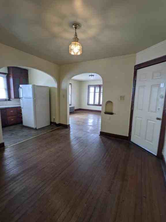 122 W Markland Ave #3 - Photo 4 of 6