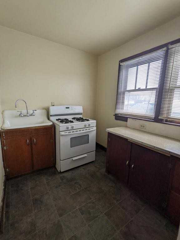 122 W Markland Ave #3 - Photo 5 of 6