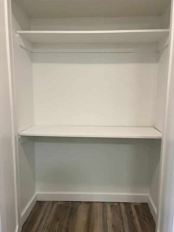 20 Porach St - Photo 5 of 10