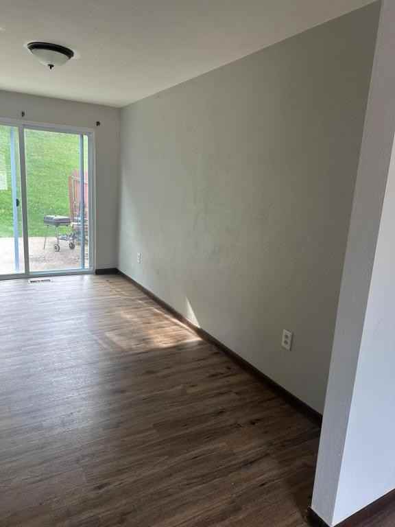 2025 Denning Way - Photo 2 of 16