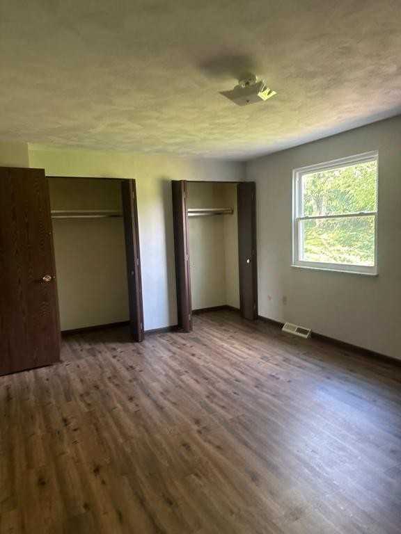 2025 Denning Way - Photo 3 of 16