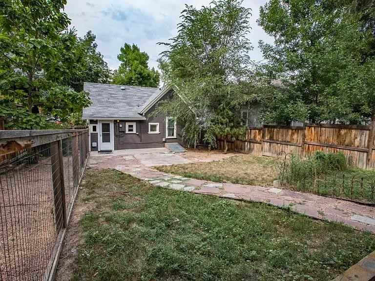 413 E Elizabeth St - Photo 7 of 23