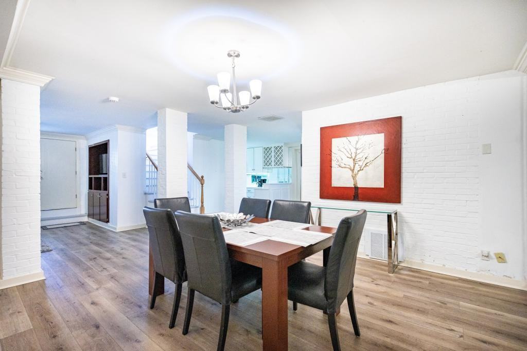 1305 Vernon St - Photo 5 of 14